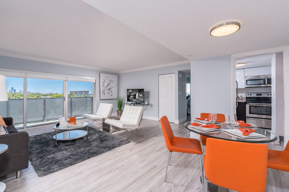 Coconut Grove Apartments By Nuovo Miami Exterior photo
